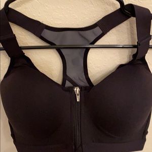Victoria sports bra